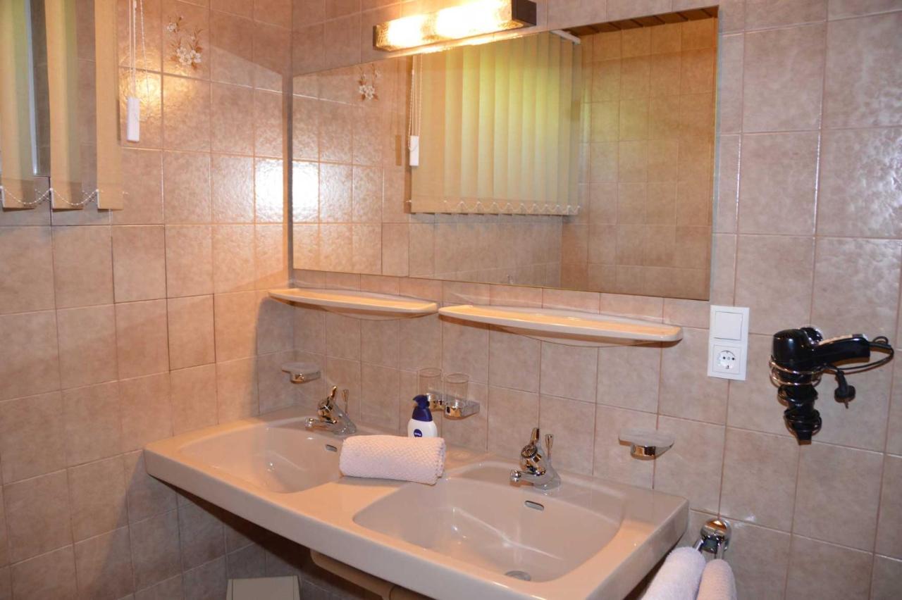 Ferienwohnung Plattner Inklusive Sommercard แยร์สเซินส์ ภายนอก รูปภาพ